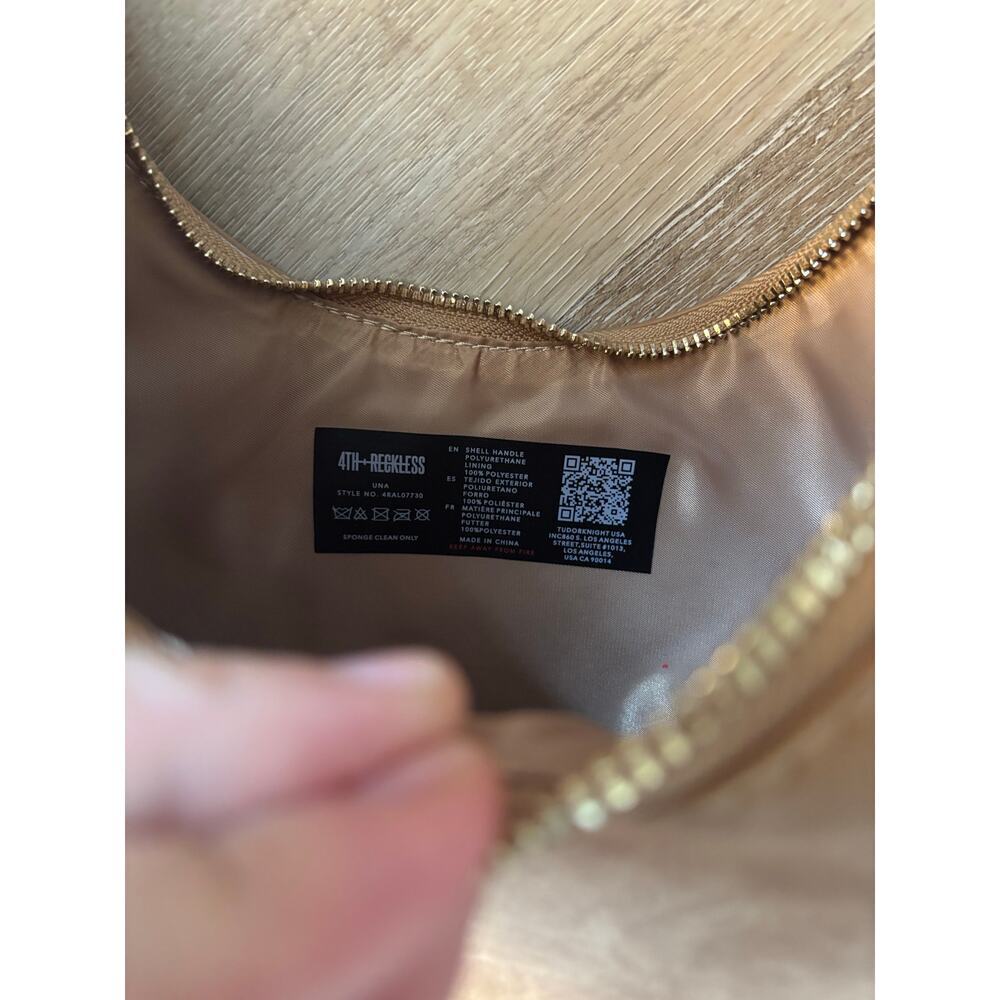 4th & Reckless Una Faux Suede Crescent Bags - Picture 4 of 6